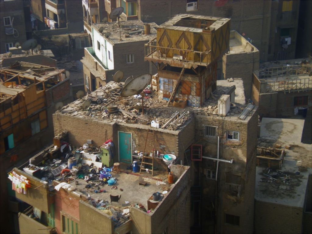 Cette image a un attribut alt vide ; le nom du fichier est toits-optimise-le-caire-2009.jpg